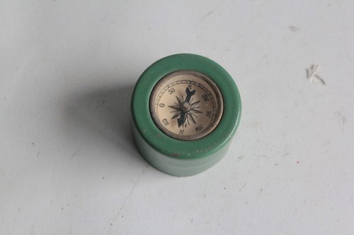 Ancien taille crayon - ancien, boussole