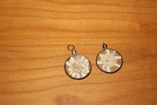 2 pendentifs vintages 
