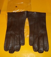 PAIRE DE GANT EN CUIR MARRON DE L' ARMEE FRANCAISE , TAILLE  8  FABRICATION MADE