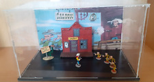Lucky Luke - Figurines Montage Maison sous Vitrine Acrylique 26x16x16 / NEUF