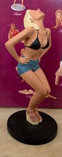 FIGURINE PIN UP BRIDGET FONDA