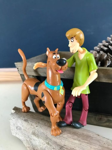 Deux figurines - deux,