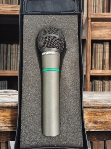 Microphone vintage performer - microphone,