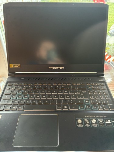 Acer predator helios 300 - 300, hs