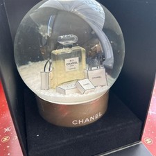 Dôme boule de neige en