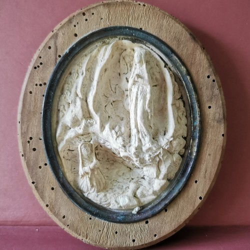Petit cadre bas - bas, relief
