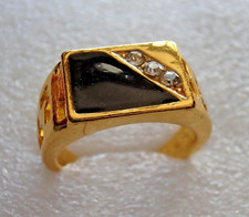 BAGUE CHEVALIERE de PARADE, style mixte,  plaquée or, diamètre doigt 18,5 mm