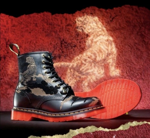 Martens 1460 boots - yott, doc