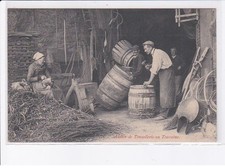 INDRE ET LOIRE: atelier de tonnellerie - très bon état