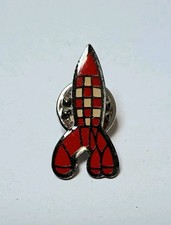 TRÈS BEAU PIN'S FUSÉE DE