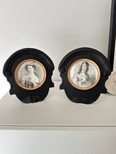 Lot de 2 anciens cadres –