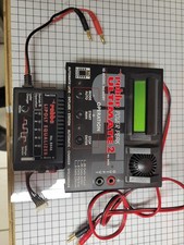 CHARGEUR ACCUS POUR MODELISME