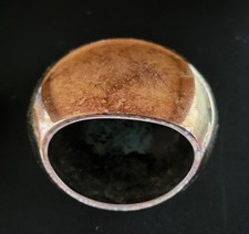 Cendrier en métal doré