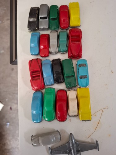 Lot voitures miniatures - de, 21