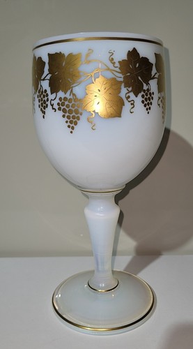 Grand verre opaline sèvres - verre,