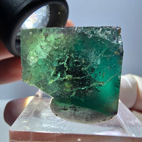 Spécimen cube fluorite - de,