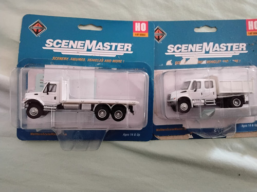 Lot deux camion américains - deux,