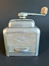 Ancien moulin café vintage - a,