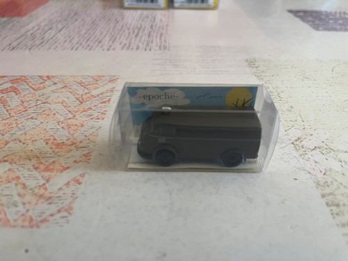 Voiture miniature camion - voiture,