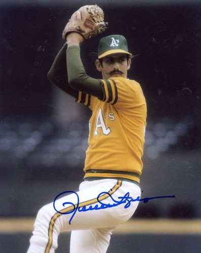 Rollie fingers action - ,