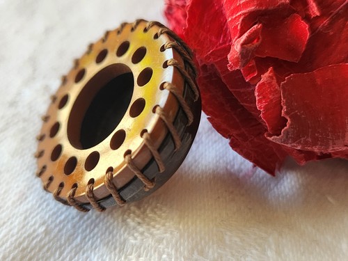 Original gros bouton ancien