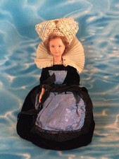 Poupée  folklorique ancienne régionale PONT-AVEN Bretagne Le Minor ?