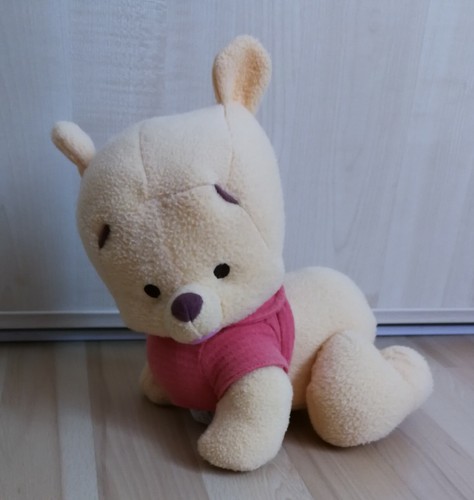 Peluche bébé winnie - bébé, l'ourson