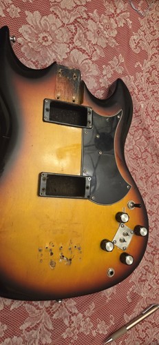 Univox badazz shortscale bass - badazz,