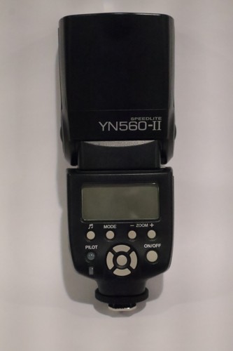 Lightly used yongnuo yn560 - lightly,