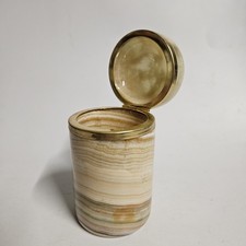 Jolie boite ronde en onyx et