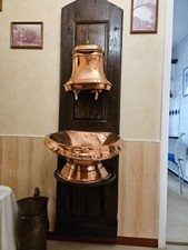 Fontaine en cuivre avec son