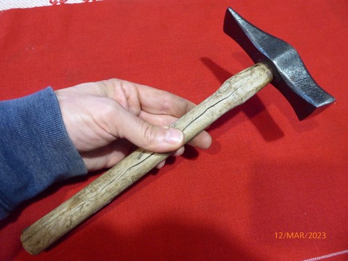 Marteau outil ancien - outil,