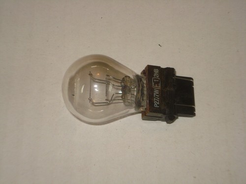 Sylvania ampoule 3157 p27 - 3157,