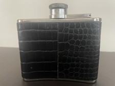 Belle Flasque à Whisky etc. acier inoxydable cuir noir façon croco