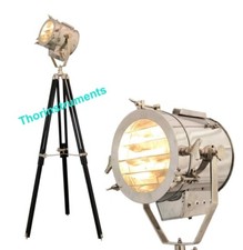 LAMPE DE RECHERCHE DE PLANCHER