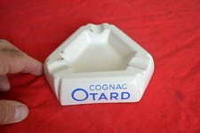 Ancien cendrier publicitaire en faïence Cognac OTARD