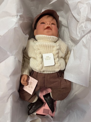 Lee middleton doll gone - lee,