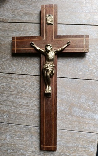 Crucifix bois laiton - en, et