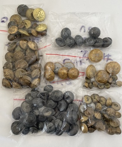Lot boutons militaire - lot,