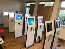 borne interactive équipé d'écran 19 pouces ,pc, disk dure Terminal de paiement 