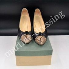 Paire d'escarpins Evelin's bicolores noir et embout style peau de reptile