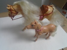 CHEVAL DE BARBIE:JUMENT ET