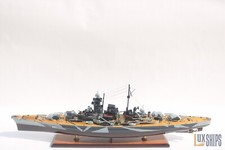 Maquette en bois de cuirassé