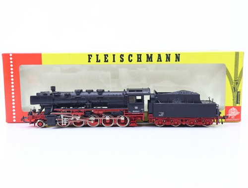 Locomotive vapeur - locomotive, à