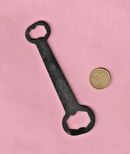 OUTILLAGE ANCIEN - CLE