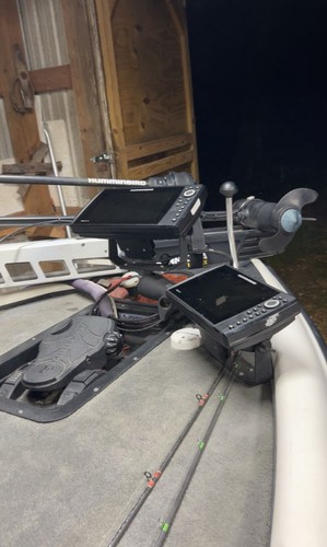 Humminbird fish finder with - finder,