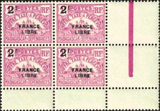 Madagascar 1942 n°TA26 Palais royal France libre 2f sur 1f Bloc carré de 4 (*)