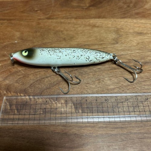 Ancien leurre pêche - de,