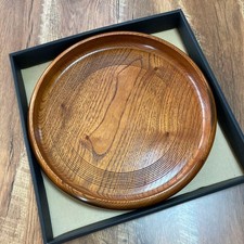 Plateau rond japonais Obon en bois laqué évidé 30 cm