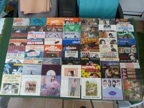 Lot 45t chanteurs - 65,